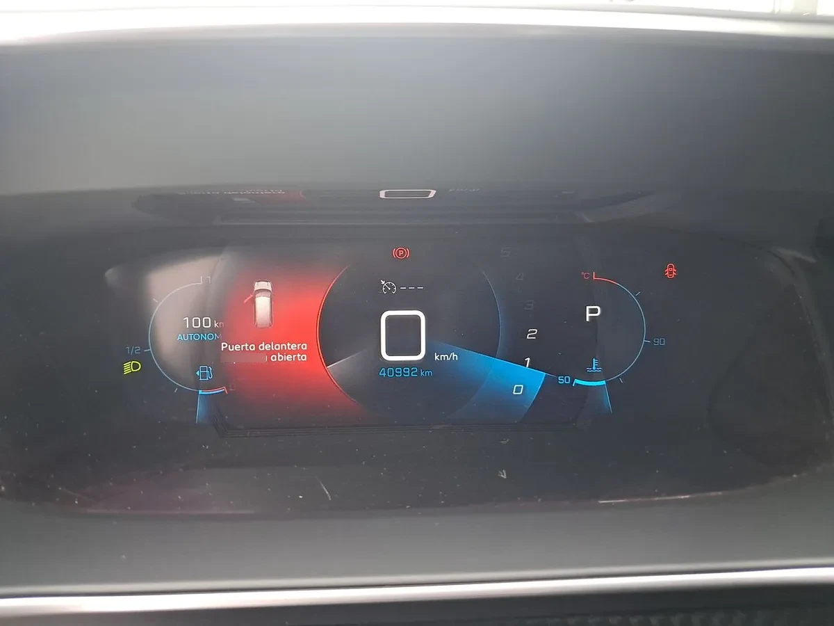 Peugeot 2008 1.2 Allure Puretech 4x2 130 Eat8 At 5p año 2020
