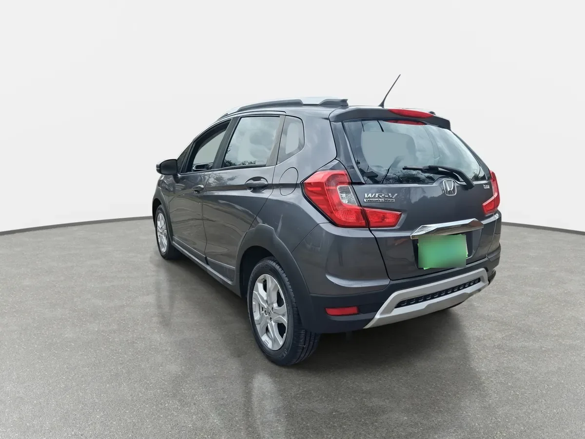 Honda Wr-V 1.5 Lx 4x2 Mt 5p año 2019