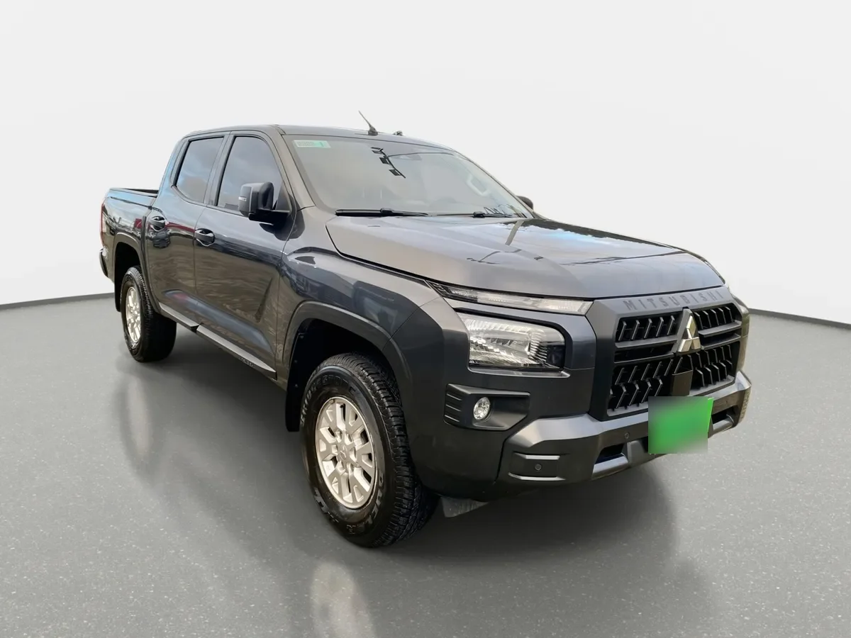 Mitsubishi L200 2.4 Katana Xrt Diesel 4x4 Dob. Cab. Euro6 Mt 4p año 2026