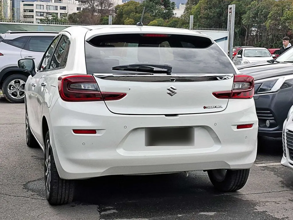 Suzuki Baleno 1.5 Gls Mt año 2025