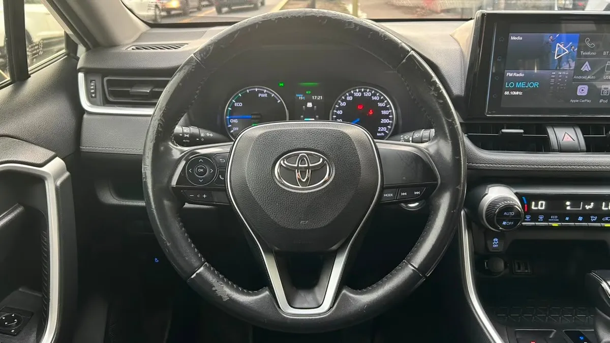 Toyota Rav4 Xle Plus Hybrid Cvt 4x2 2.5 Aut año 2020