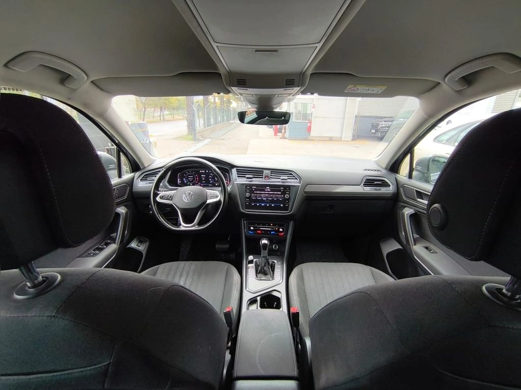 Volkswagen Tiguan 1.4 Tsi Comfortline año 2022