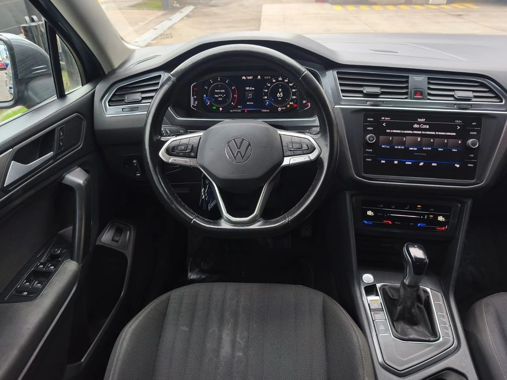 Volkswagen Tiguan 1.4 Tsi Comfortline año 2022