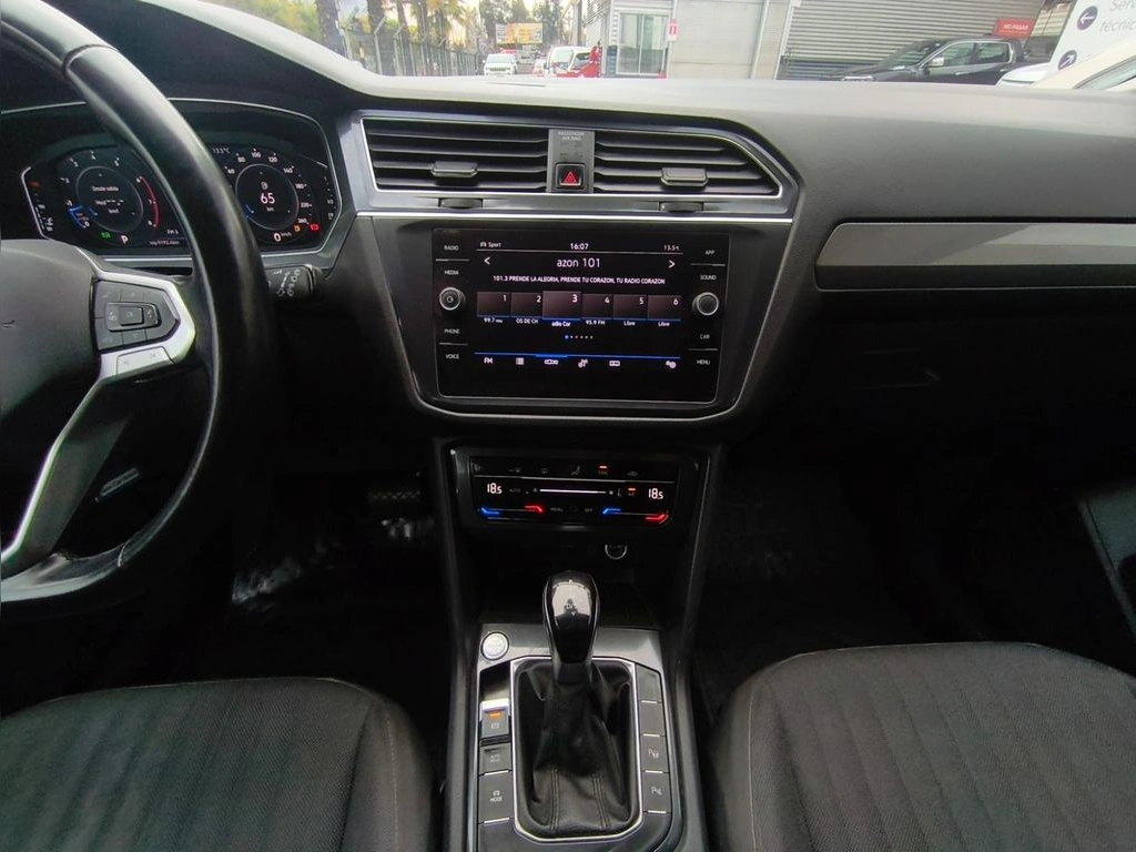 Volkswagen Tiguan 1.4 Tsi Comfortline año 2022