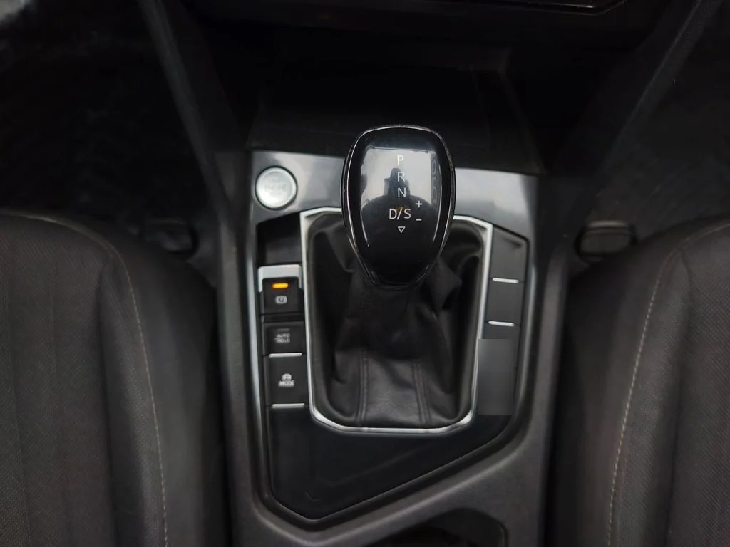 Volkswagen Tiguan 1.4 Tsi Comfortline año 2022