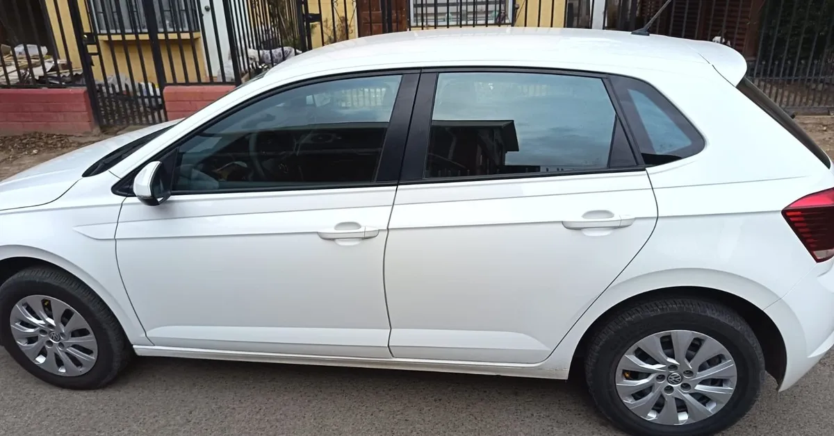 Volkswagen Polo 1.6 Trendline Mt año 2021