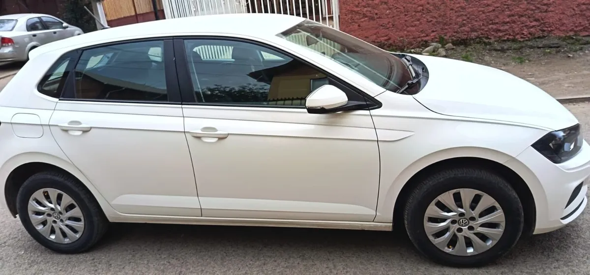 Volkswagen Polo 1.6 Trendline Mt año 2021
