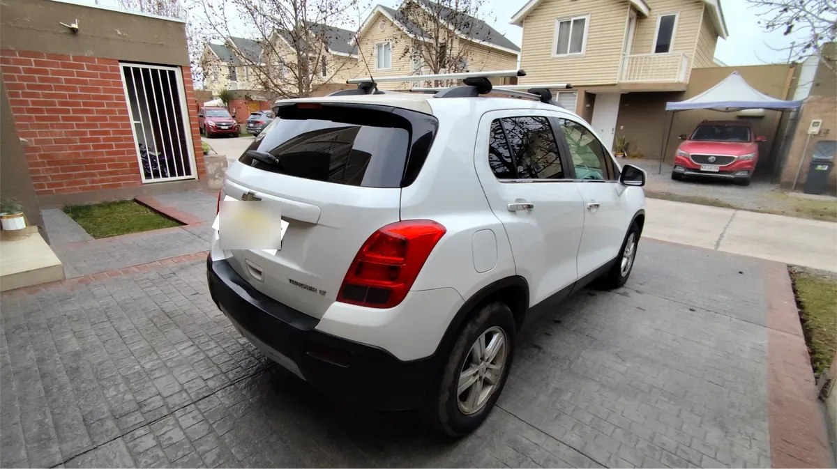 CHEVROLET TRACKER 1.8 E5 Lt Mt 4x2 año 2014