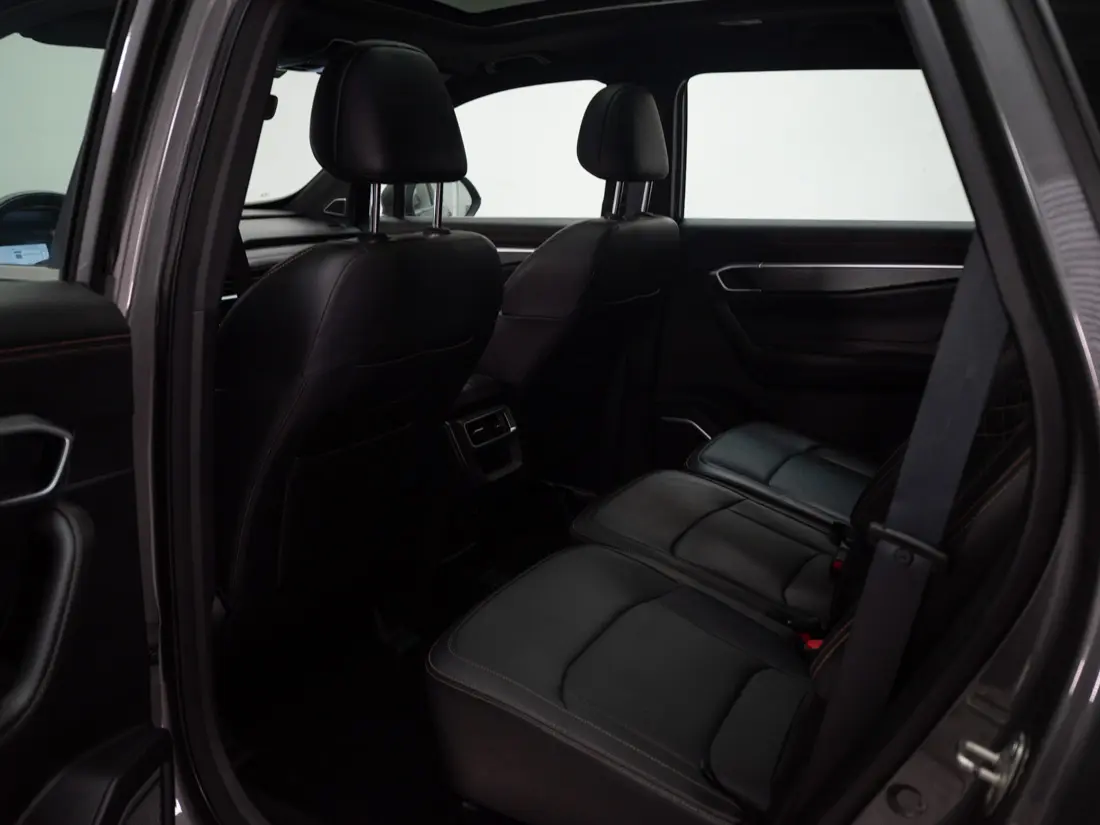 Geely Okavango 2.0 Signature At año 2025