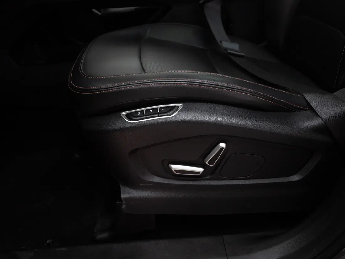 Geely Okavango 2.0 Signature At año 2025