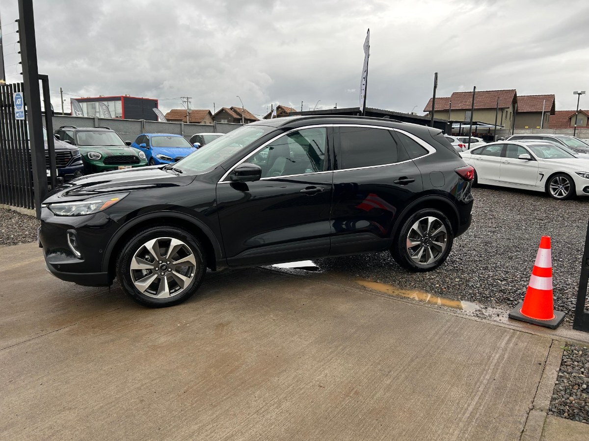 Ford Escape Platinum 2.0 Ecoboost Awd año 2024