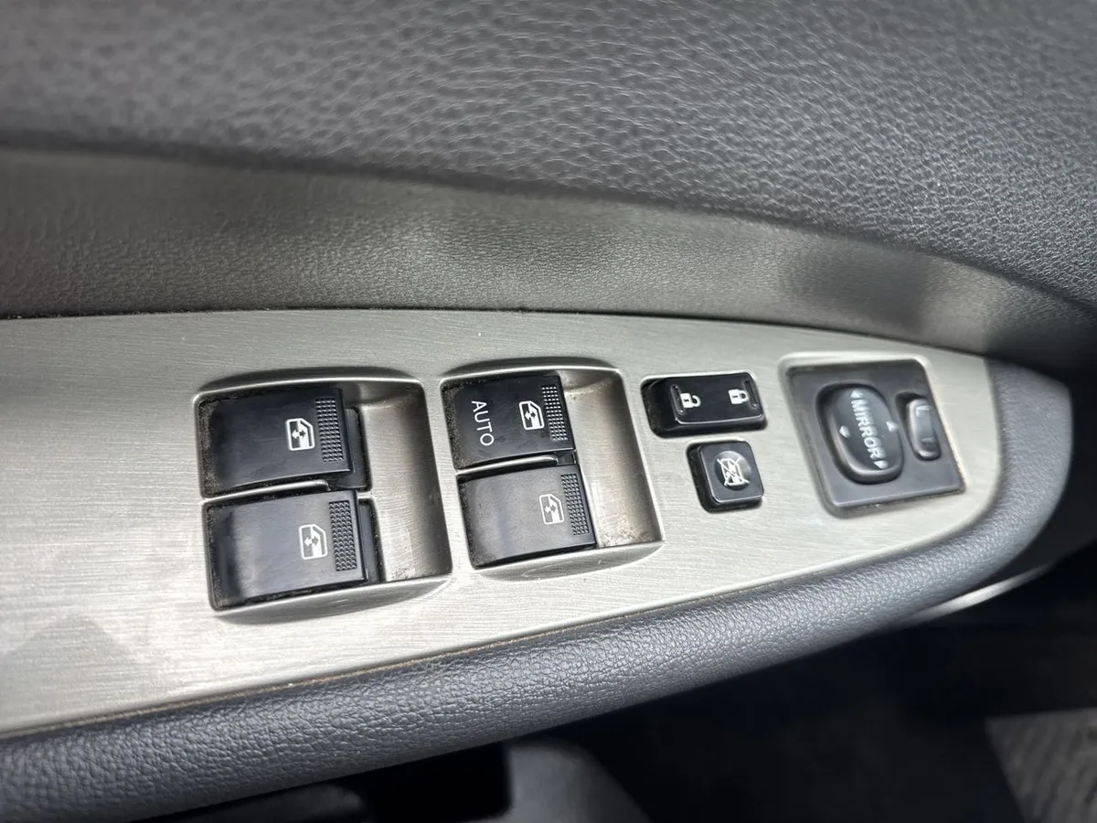 Dongfeng Joyear X3 1.6 Luxury 4x2 Mt 5p año 2022