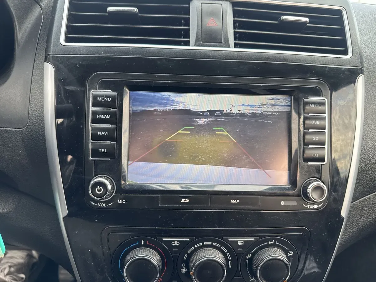 Dongfeng Joyear X3 1.6 Luxury 4x2 Mt 5p año 2022