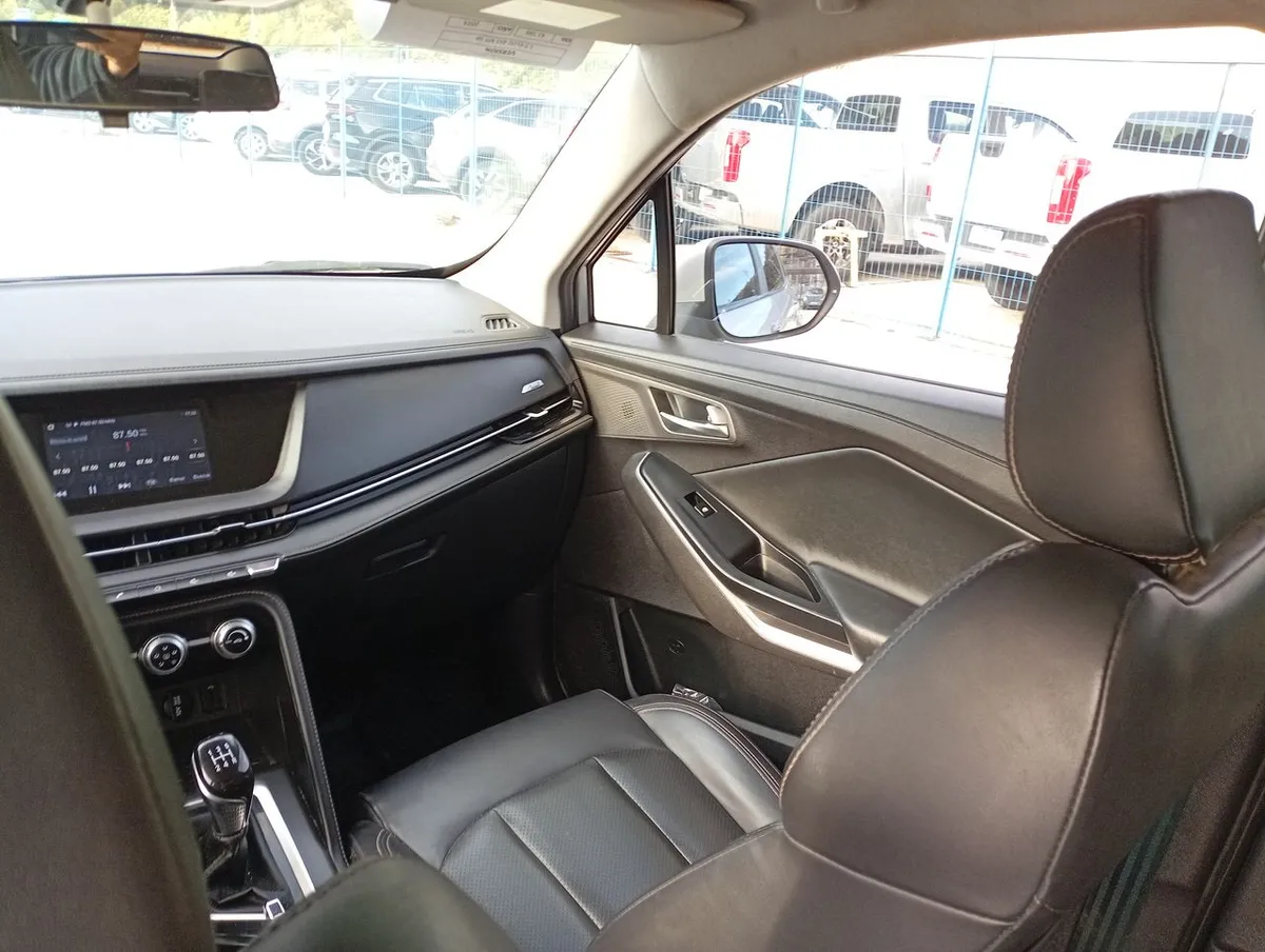 Changan Cs15 1.5 Elite 4x2 Mt 5p año 2023