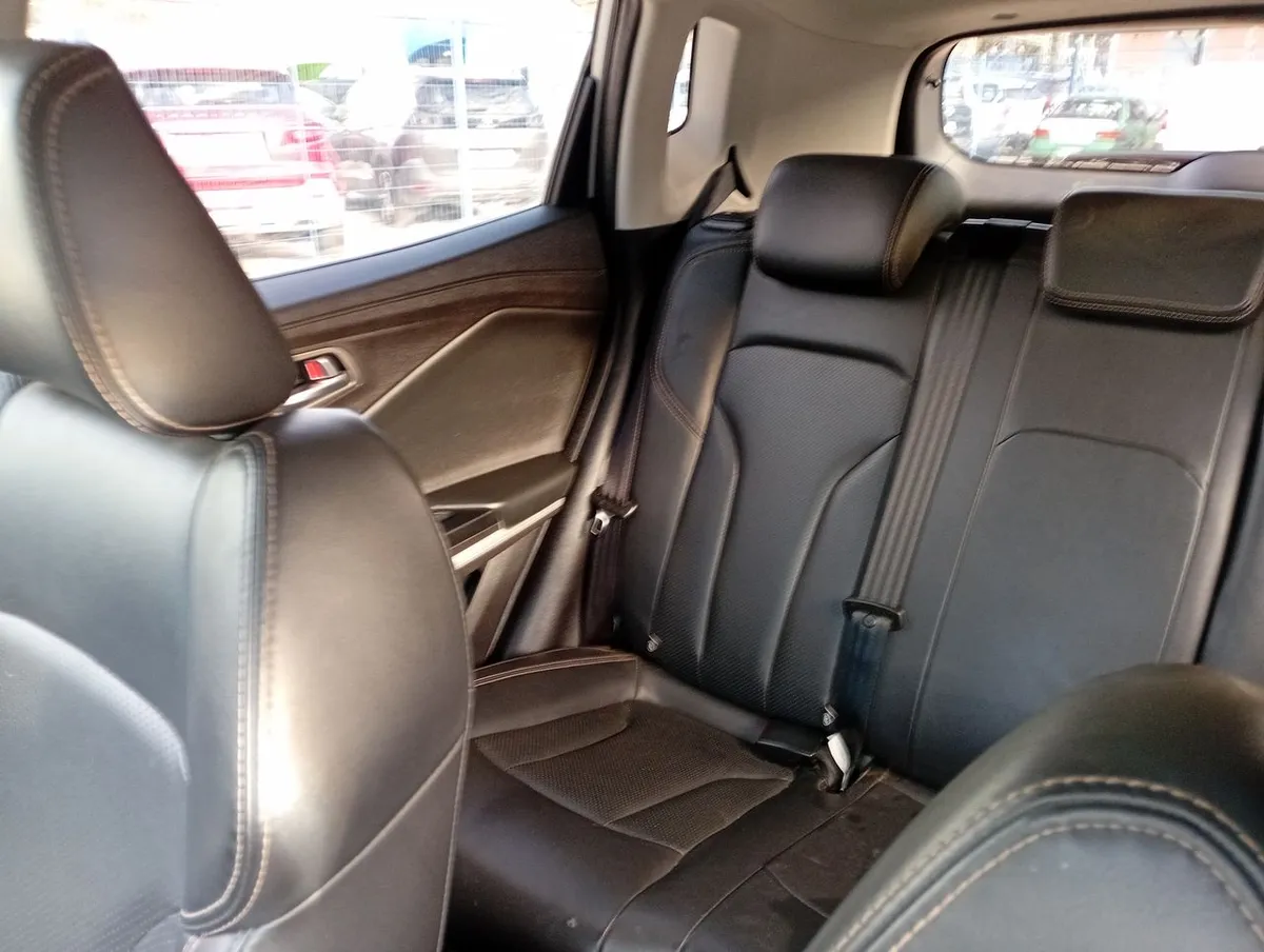 Changan Cs15 1.5 Elite 4x2 Mt 5p año 2023