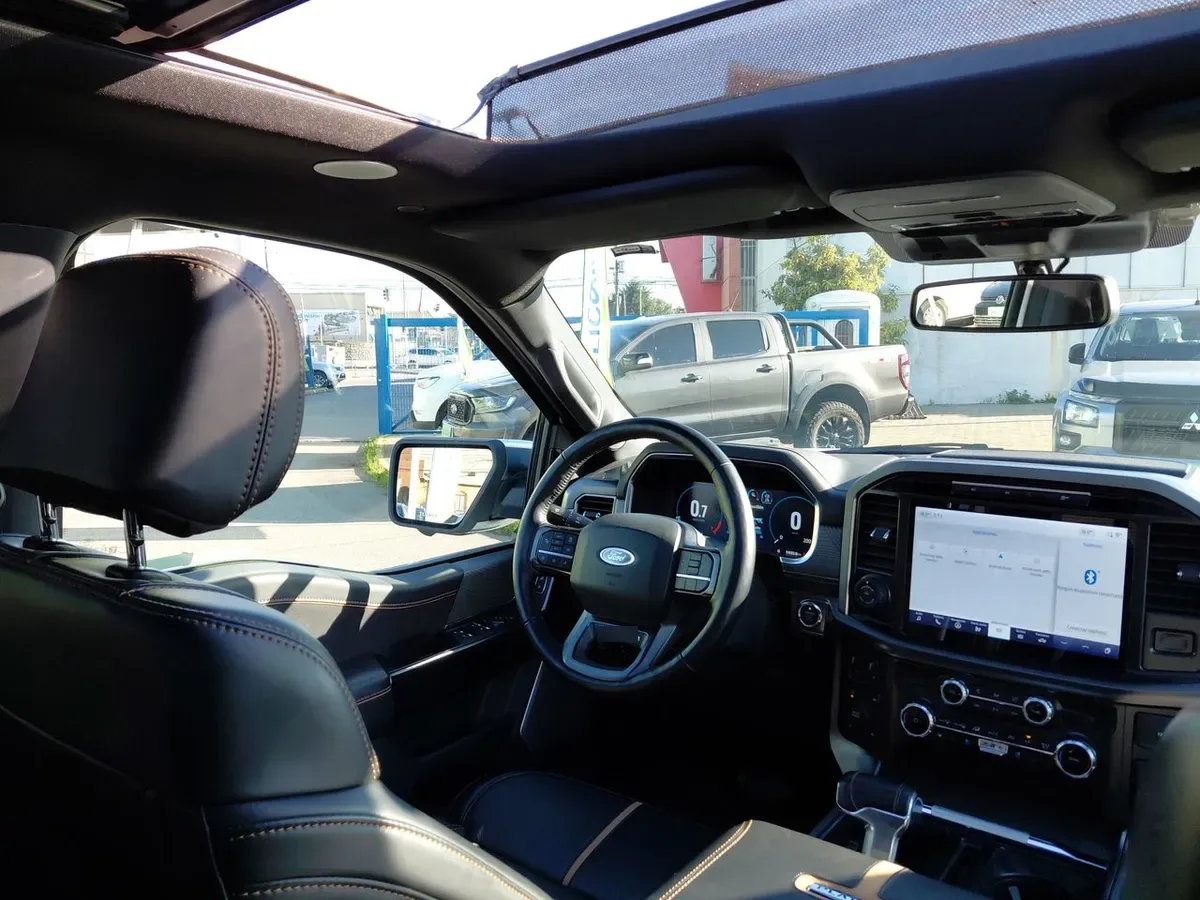 Ford F-150 3.5 Platinum Cc Dob. Cab. 4x4 At 4p año 2024