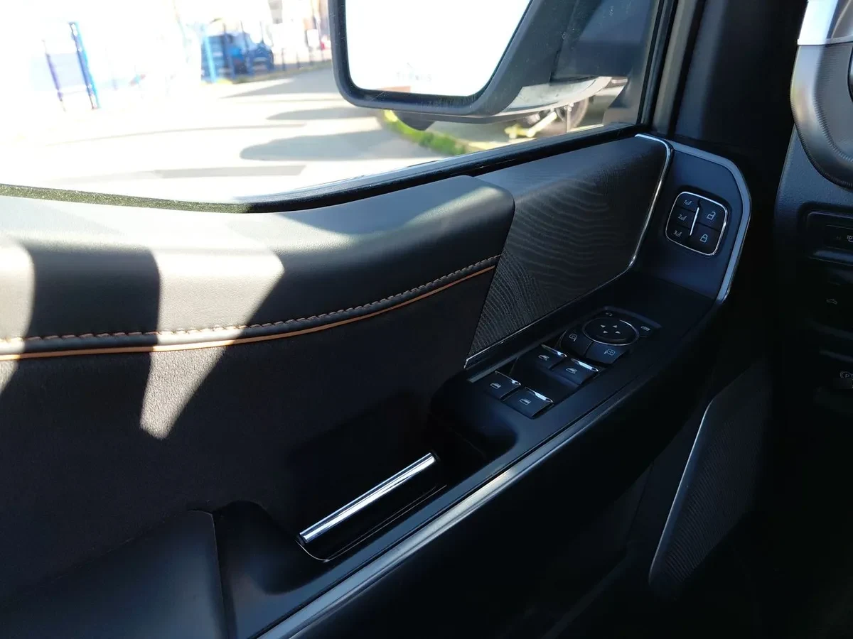 Ford F-150 3.5 Platinum Cc Dob. Cab. 4x4 At 4p año 2024