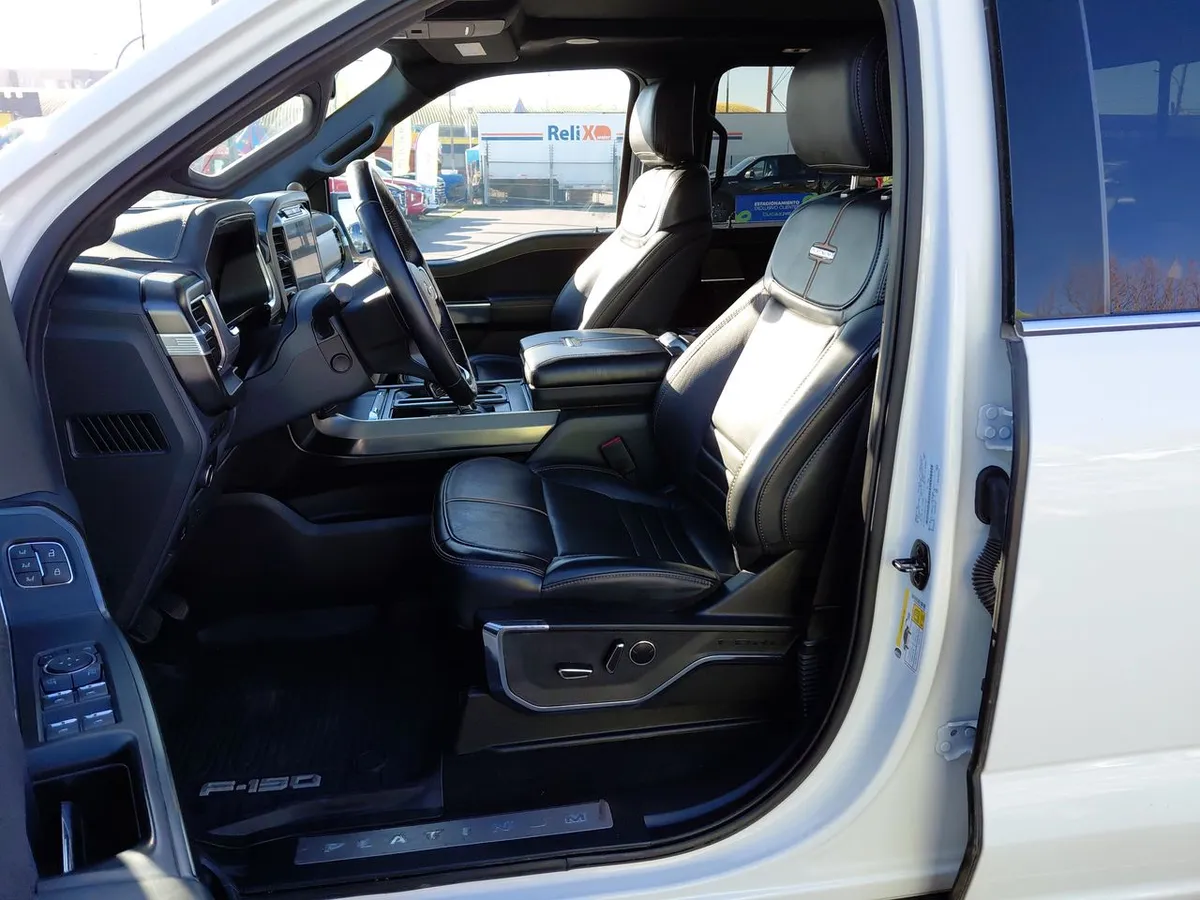 Ford F-150 3.5 Platinum Cc Dob. Cab. 4x4 At 4p año 2024