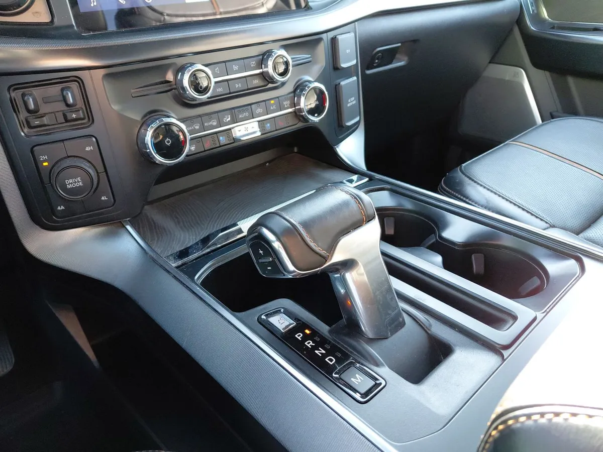 Ford F-150 3.5 Platinum Cc Dob. Cab. 4x4 At 4p año 2024