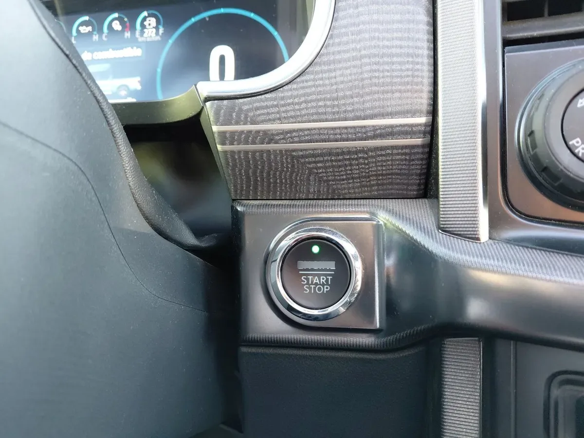 Ford F-150 3.5 Platinum Cc Dob. Cab. 4x4 At 4p año 2024