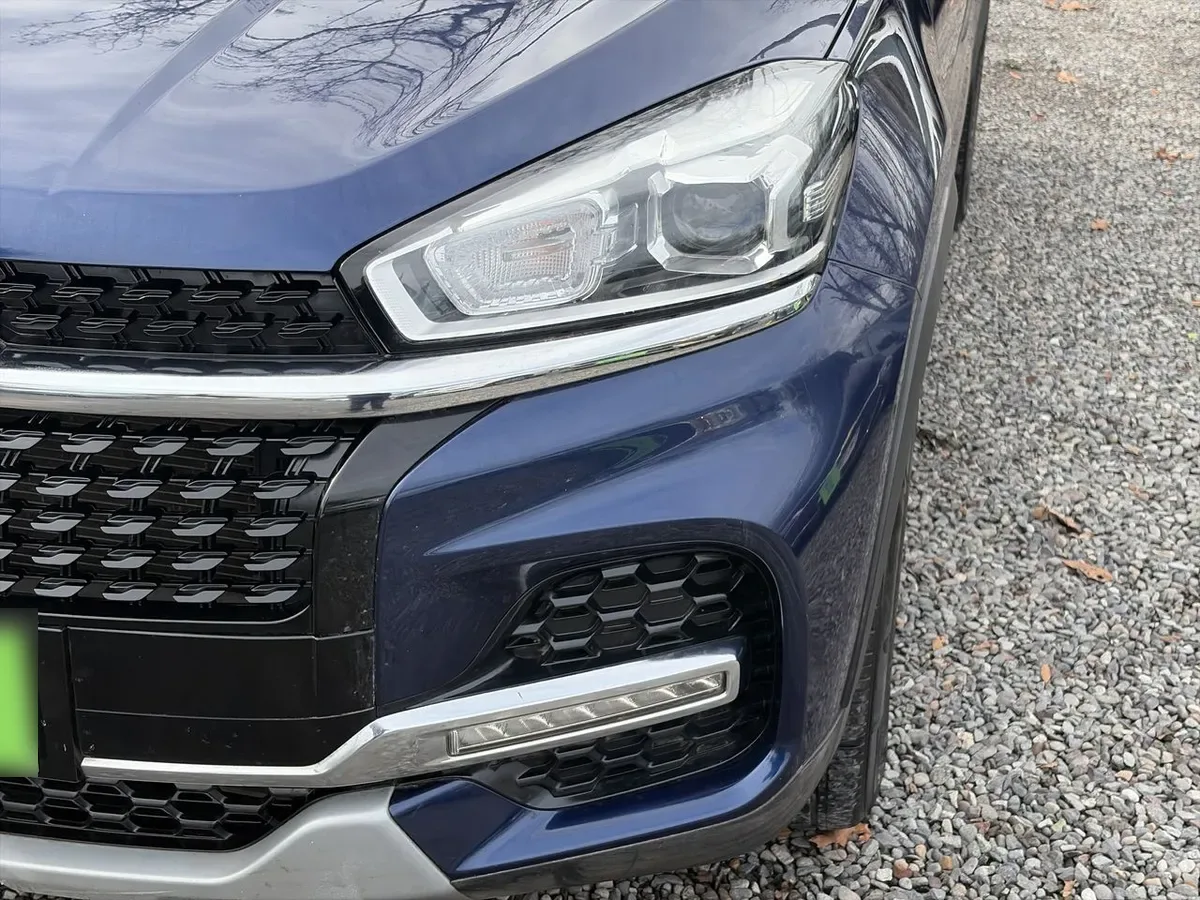 Chery Tiggo 8 1.5t Gl 4x2 Mt6 5p año 2021