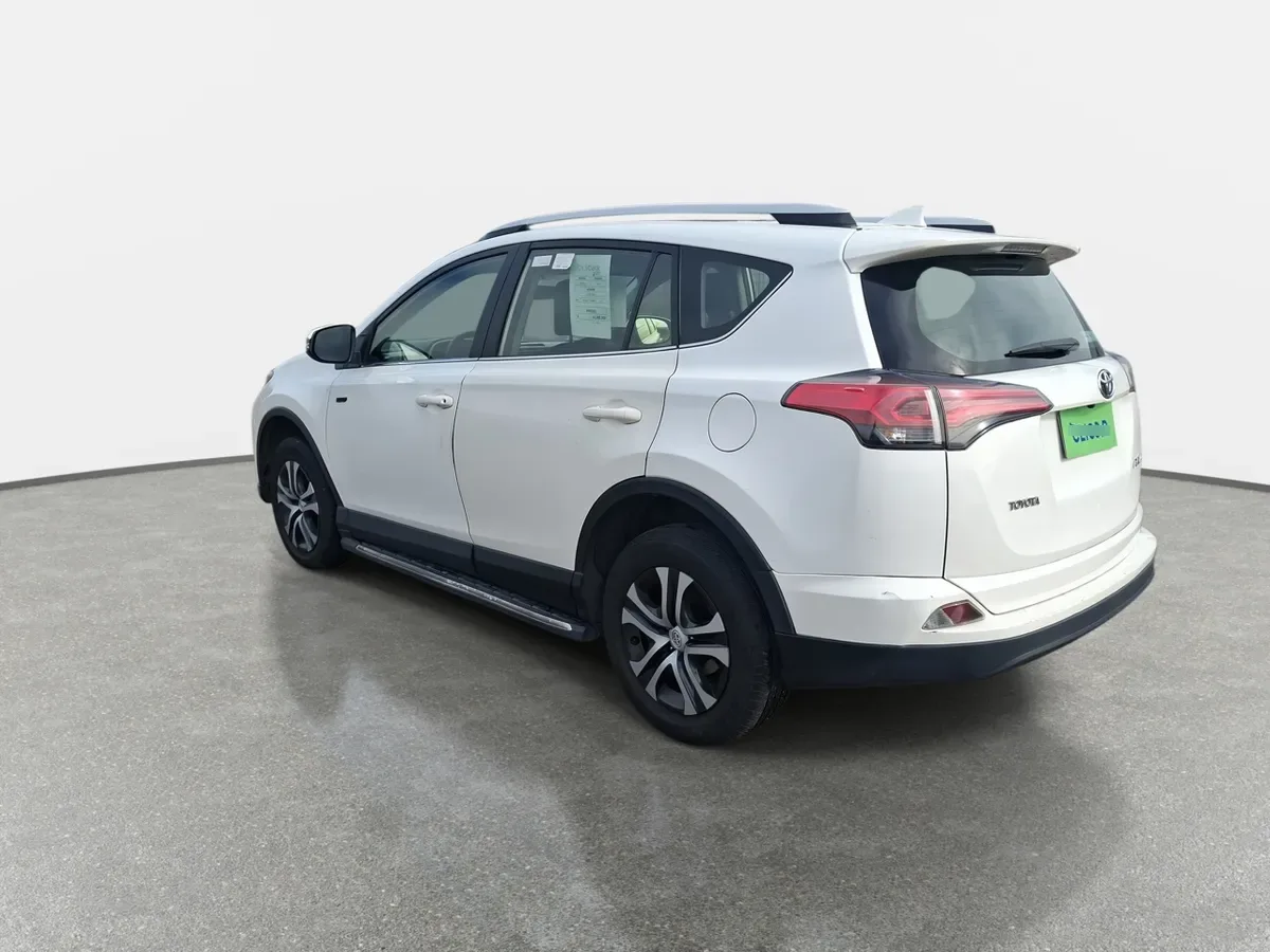 Toyota Rav 4 2.0 Standard 4x2 Mt 5p año 2019