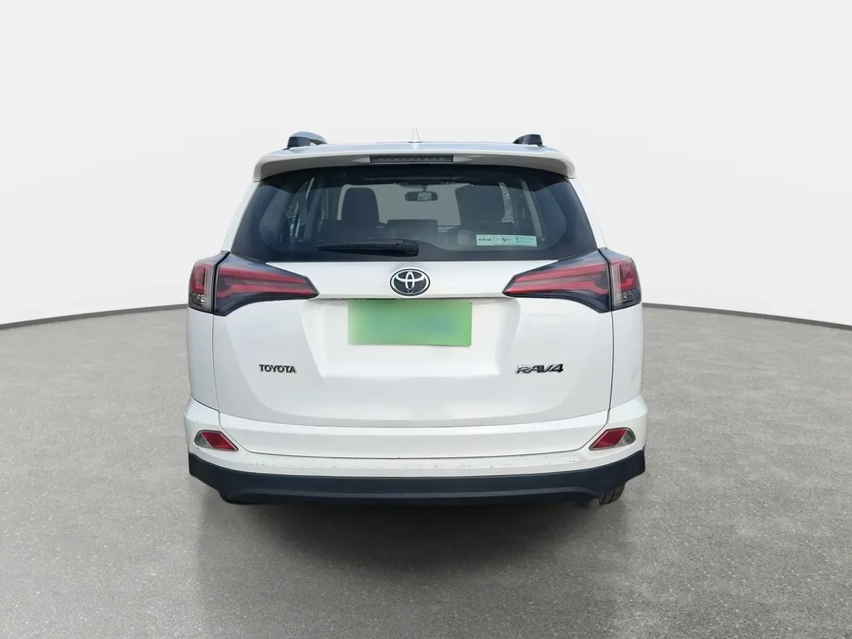 Toyota Rav 4 2.0 Standard 4x2 Mt 5p año 2019