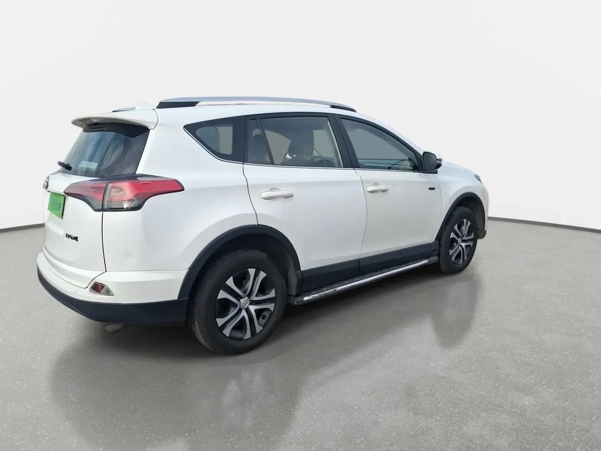 Toyota Rav 4 2.0 Standard 4x2 Mt 5p año 2019