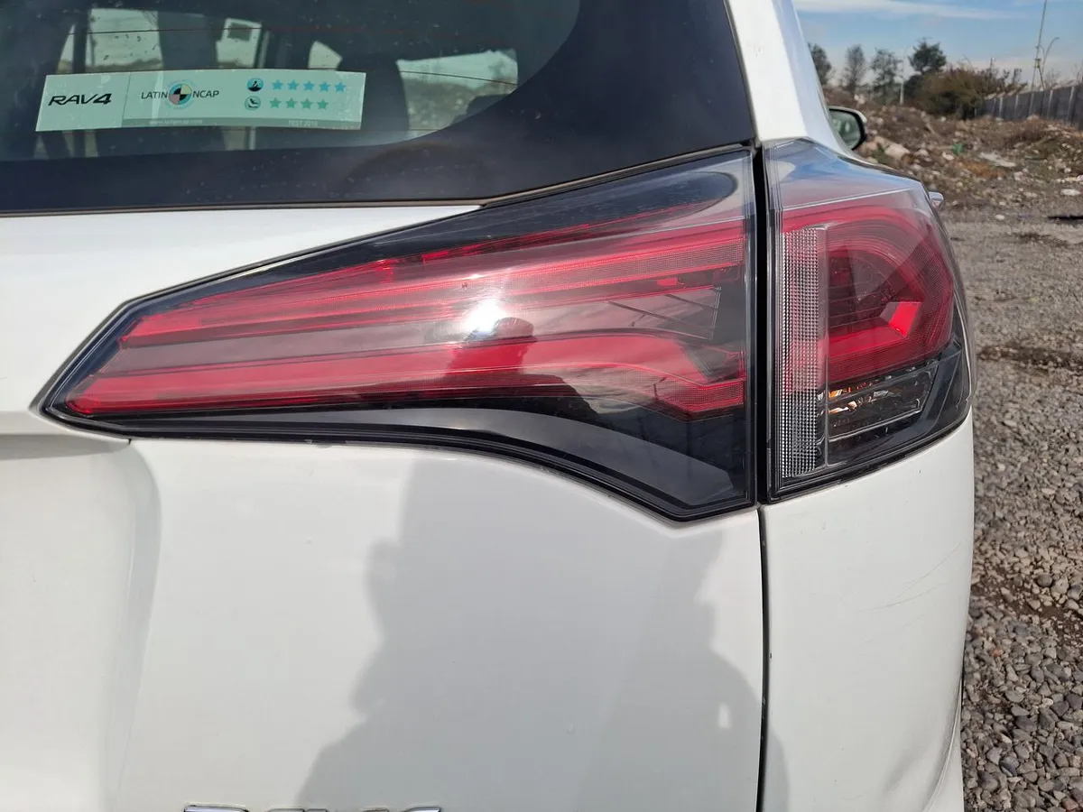 Toyota Rav 4 2.0 Standard 4x2 Mt 5p año 2019