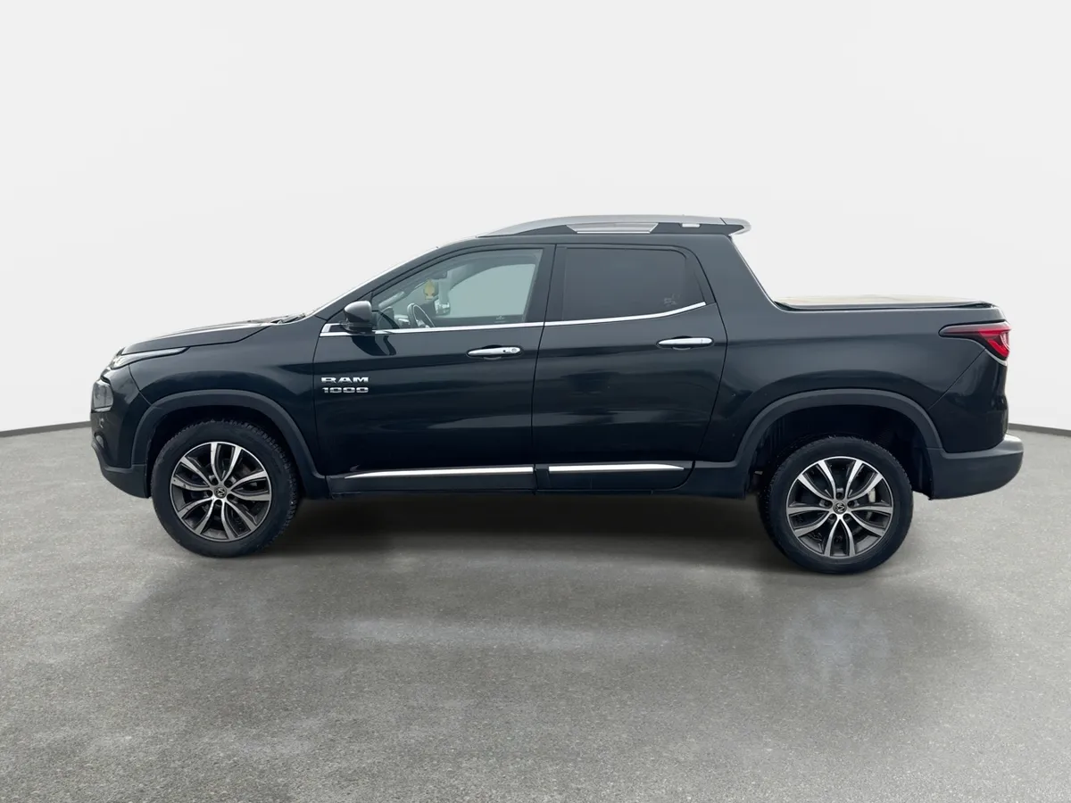 Ram 1000 2.0 Laramie 4x4 Dob. Cab. At 4p año 2021