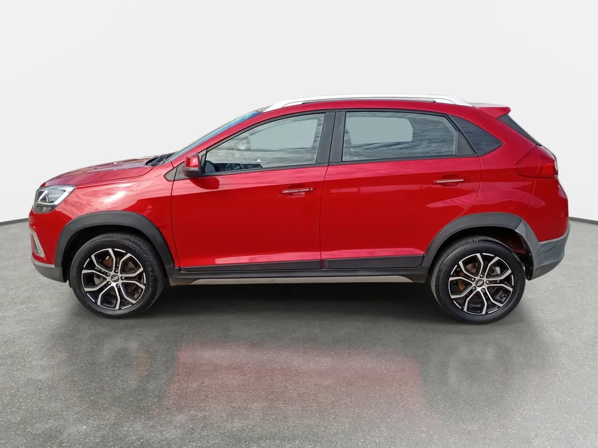 Chery Tiggo 2 1.5 Vvt Gls 4x2 Mt 5p año 2023