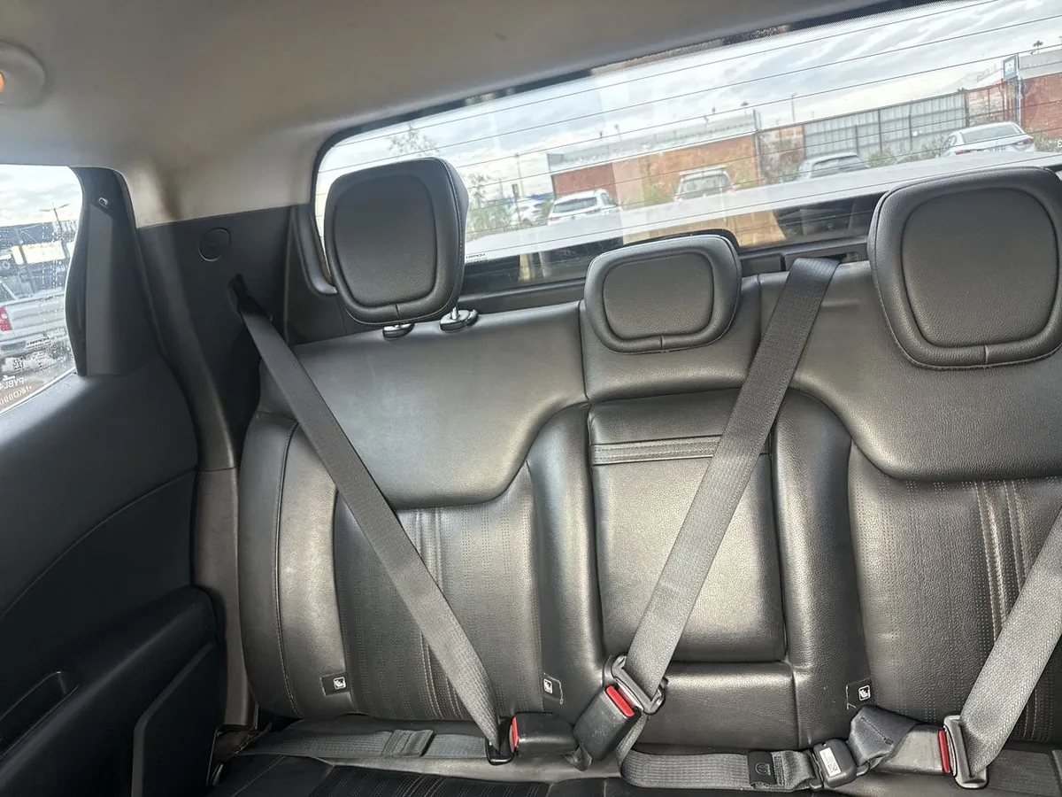 Ram 1000 2.0 Laramie 4x4 Dob. Cab. At 4p año 2021