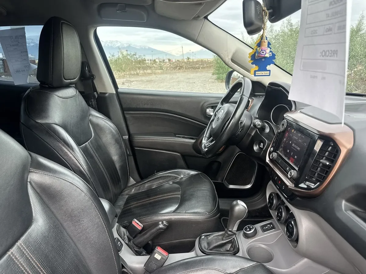 Ram 1000 2.0 Laramie 4x4 Dob. Cab. At 4p año 2021