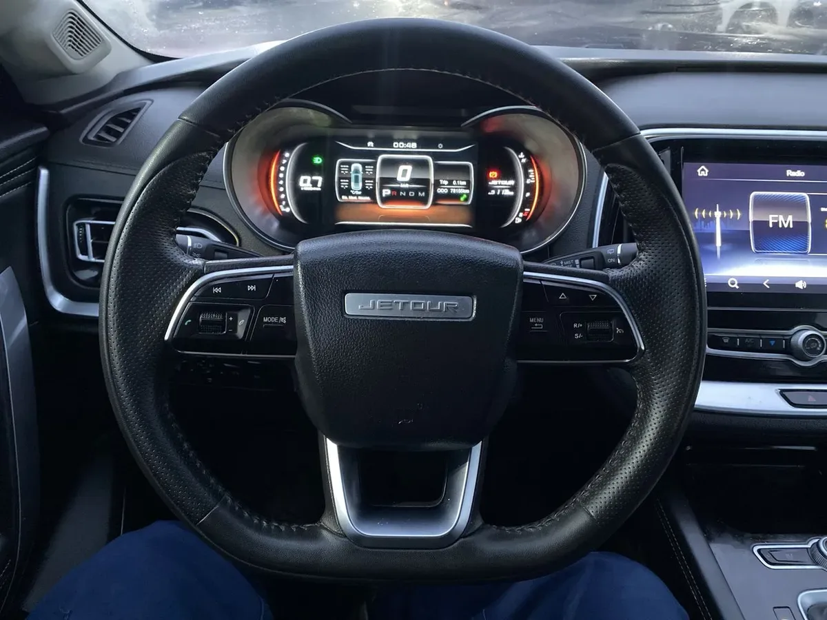 Jetour X70 1.5t Glx 4x2 At 5p año 2022