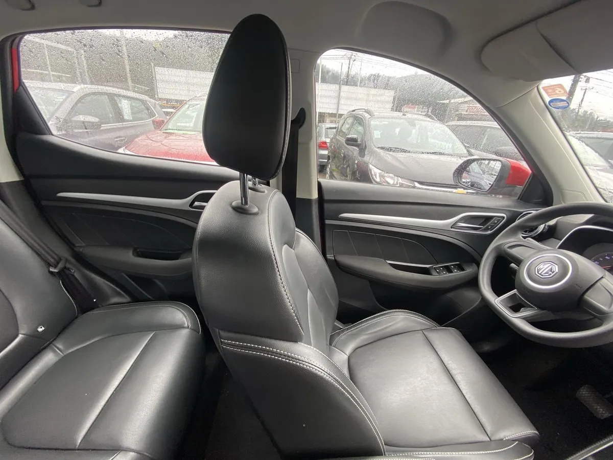 MG Mg Zs 1.5 Std 4x2 At 5p año 2023