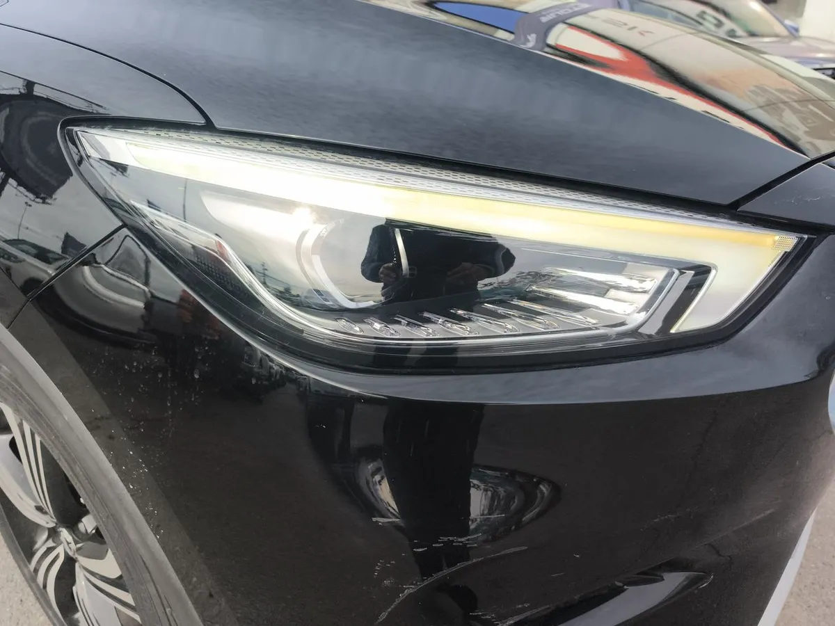 MG Mg Zx 1.5 Dlx 4x2 Cvt At 5p año 2023