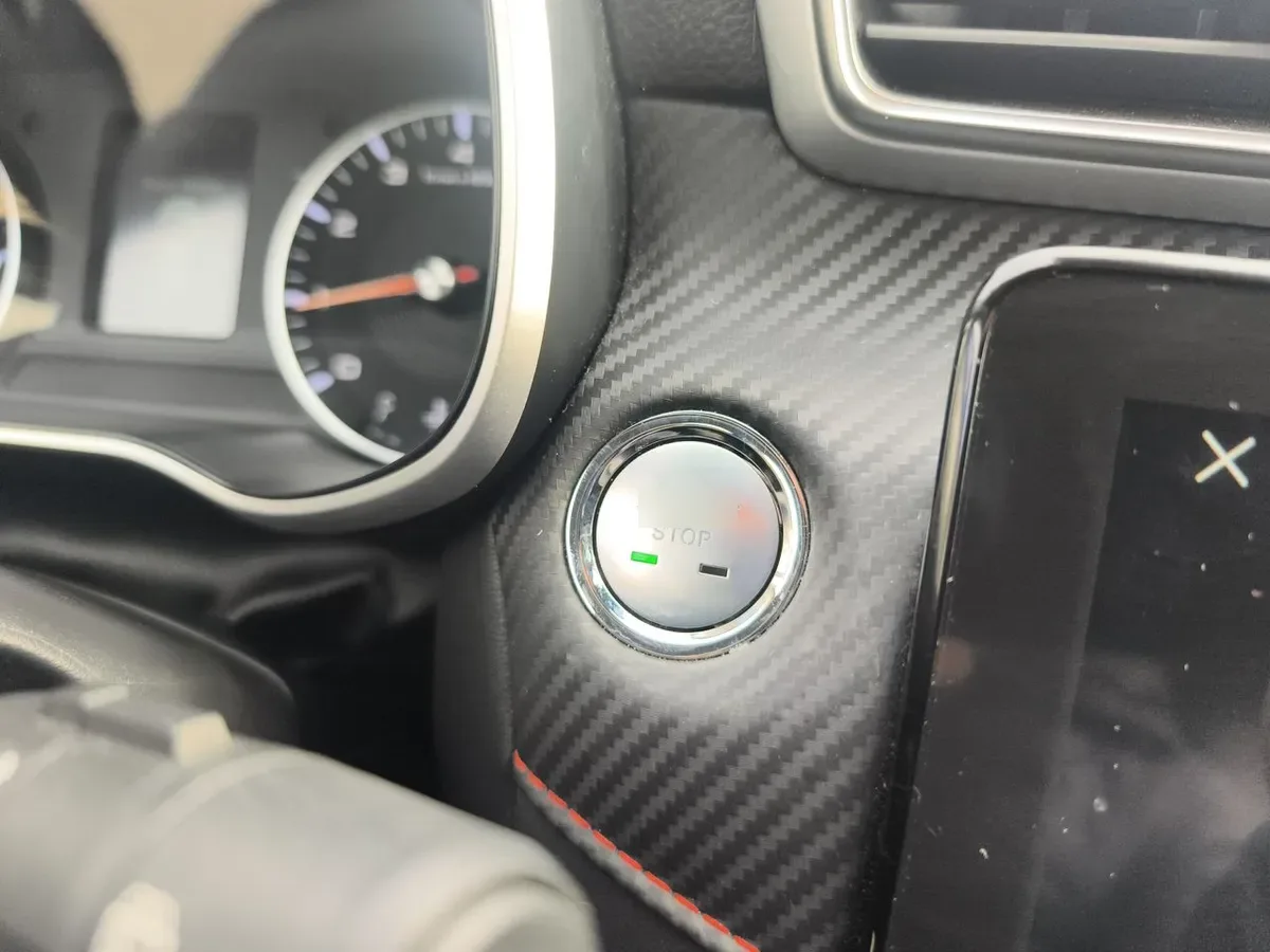 MG Mg Zx 1.5 Dlx 4x2 Cvt At 5p año 2023