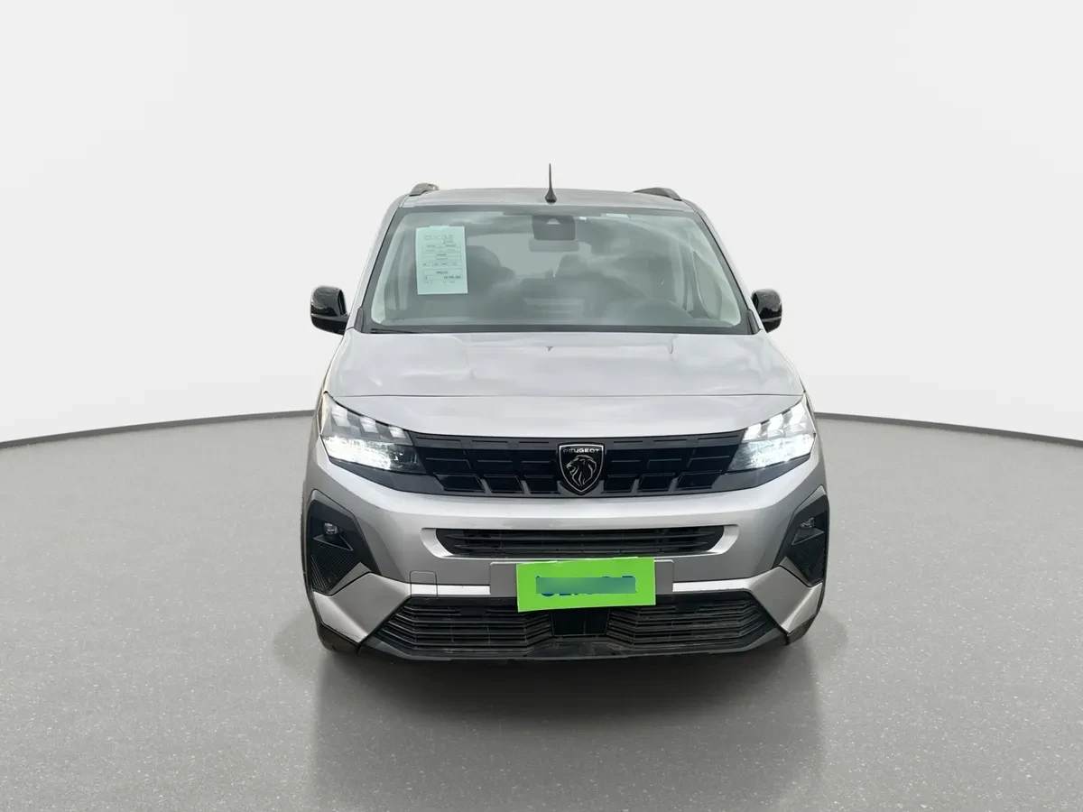 Peugeot Rifter 1.5 Mca Allure Bluehdi Diesel 100 4x2 Mt 5p año 2025