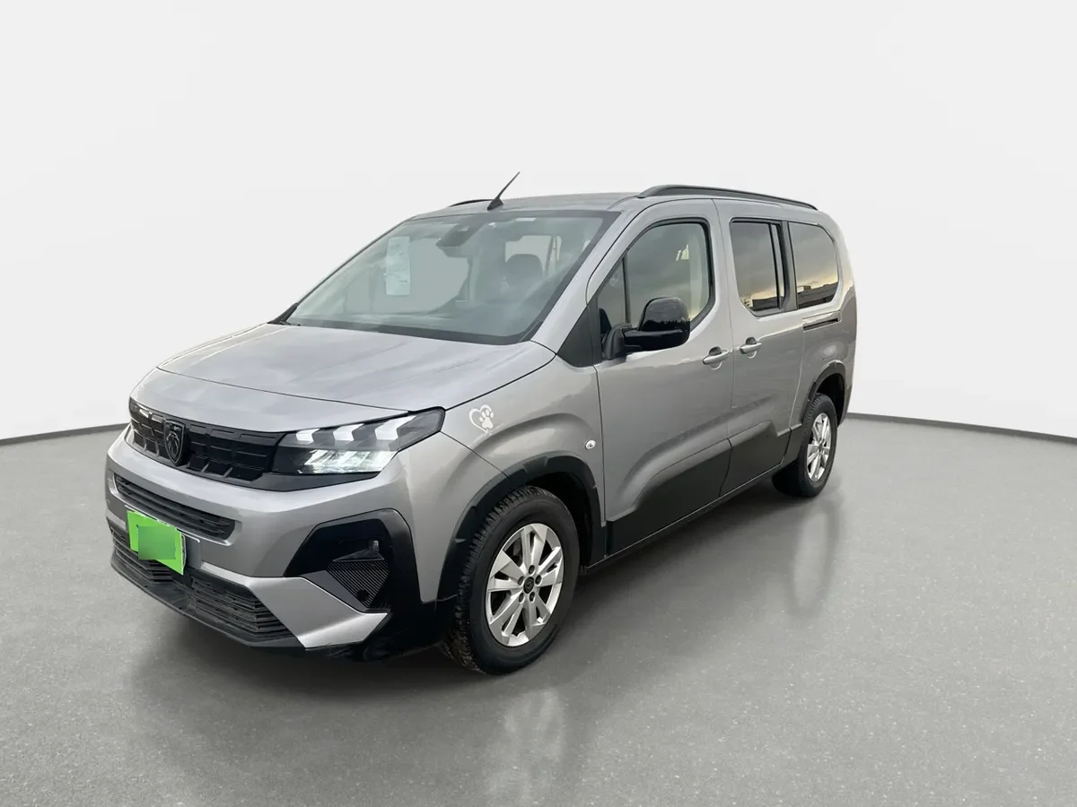 Peugeot Rifter 1.5 Mca Allure Bluehdi Diesel 100 4x2 Mt 5p año 2025