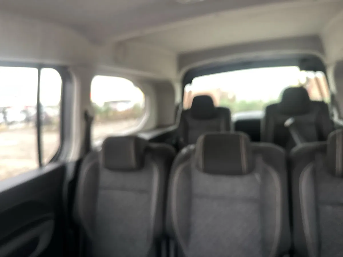 Peugeot Rifter 1.5 Mca Allure Bluehdi Diesel 100 4x2 Mt 5p año 2025