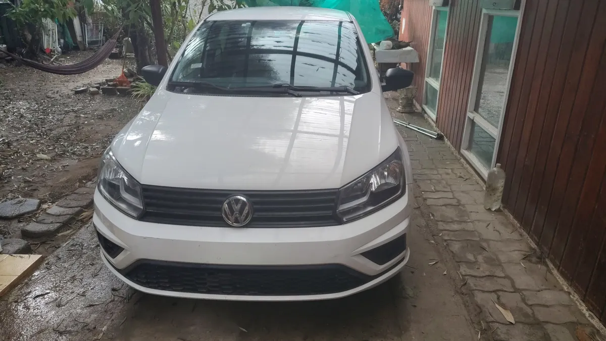 VOLKSWAGEN VOYAGE 1.6 Highline At año 2020