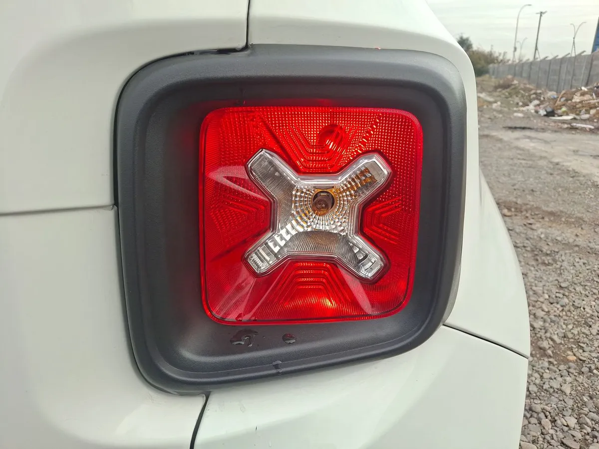 Jeep Renegade 1.8 Longitud 4x2 At 5p año 2019