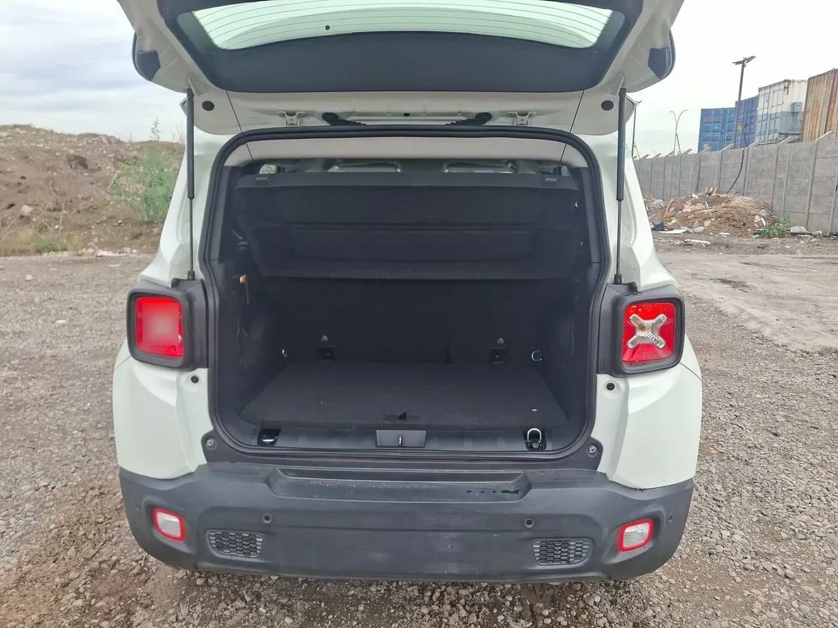 Jeep Renegade 1.8 Longitud 4x2 At 5p año 2019
