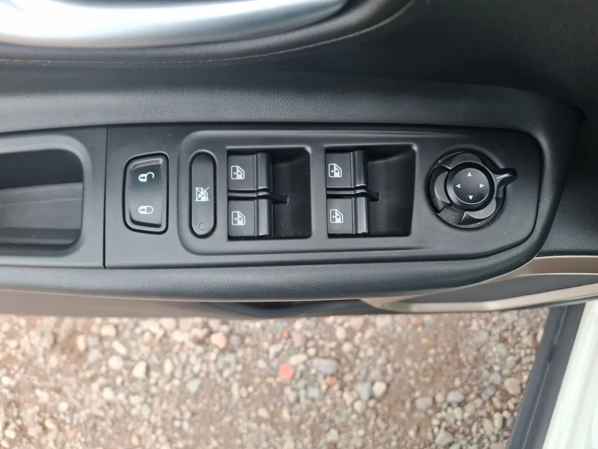 Jeep Renegade 1.8 Longitud 4x2 At 5p año 2019