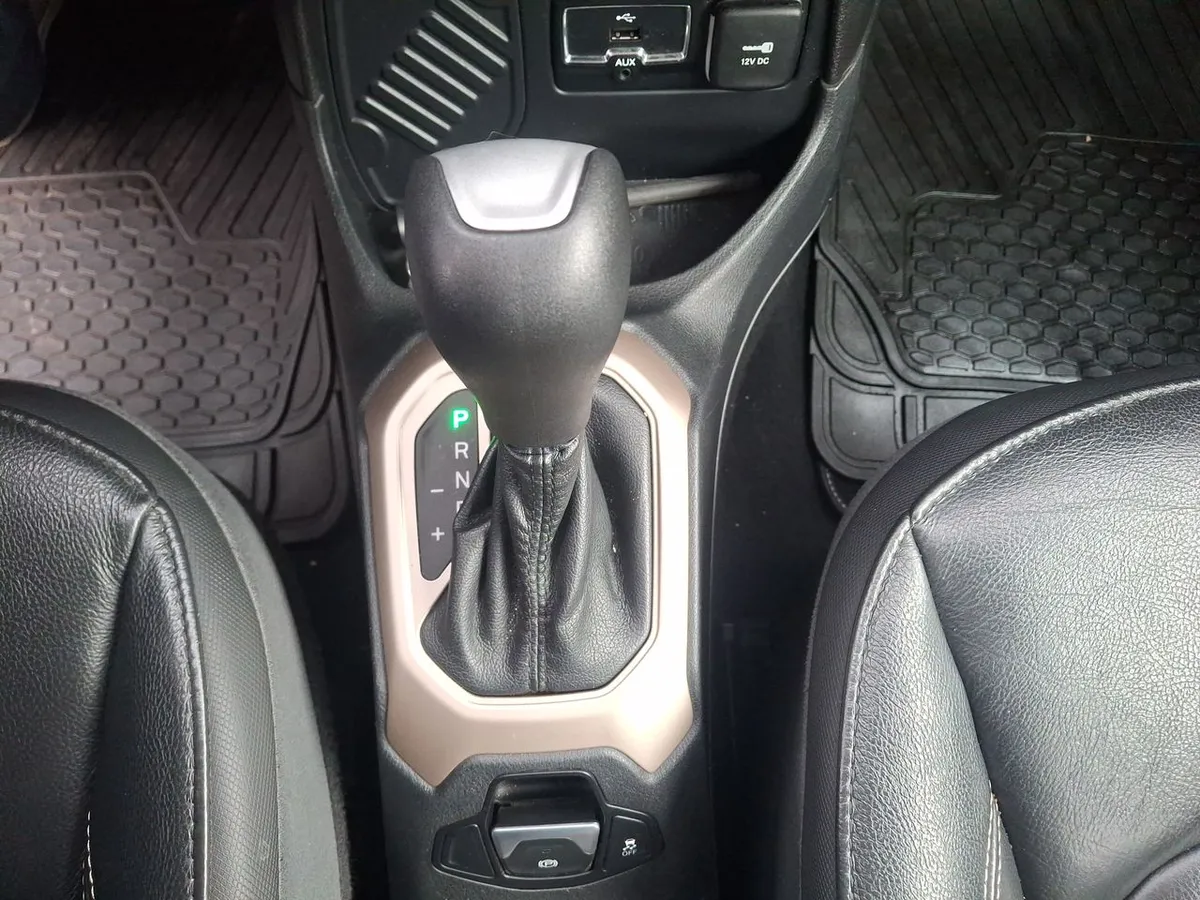 Jeep Renegade 1.8 Longitud 4x2 At 5p año 2019
