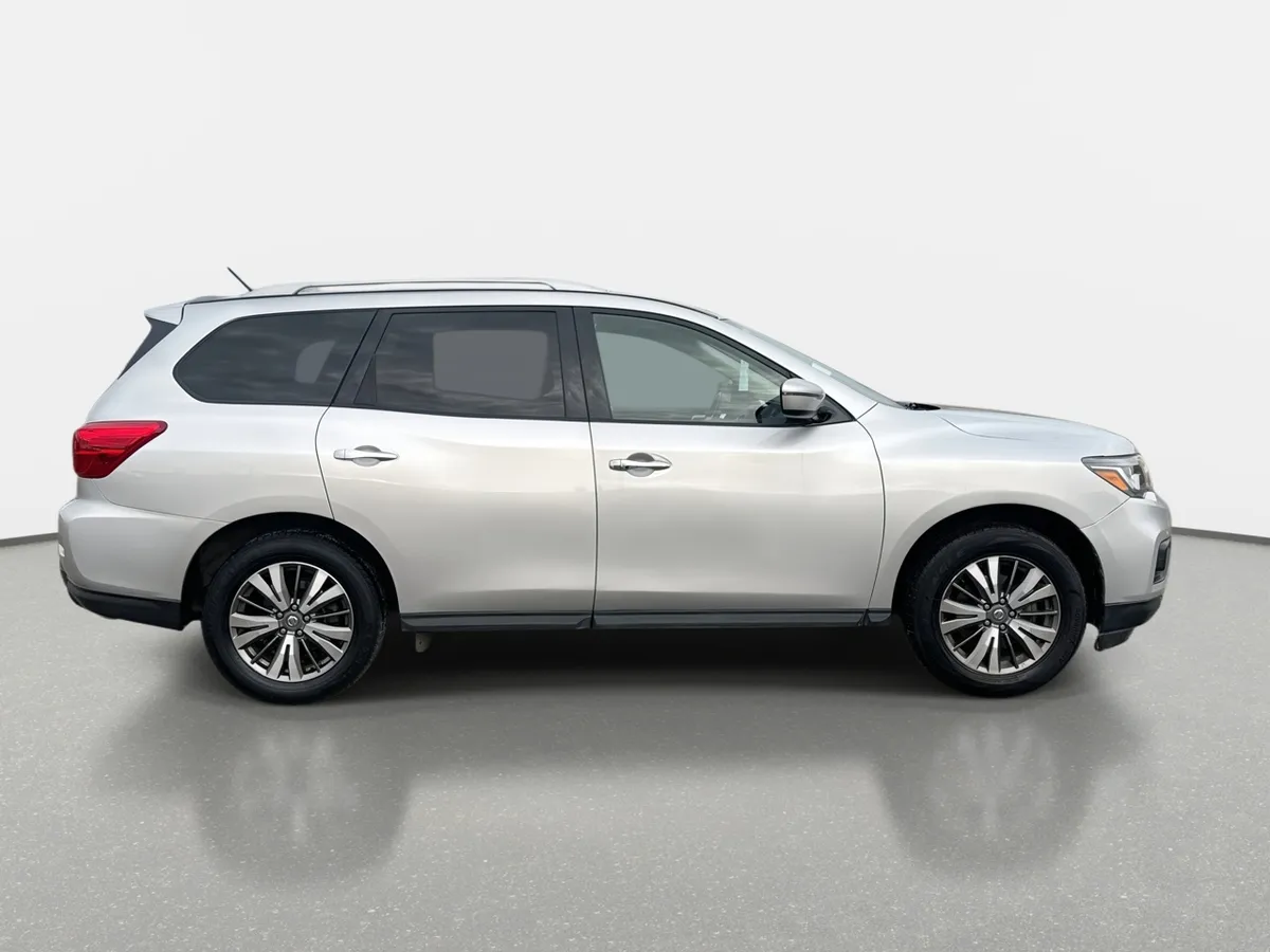 Nissan Pathfinder 3.5 Sense 4x2 Cvt At 5p año 2020