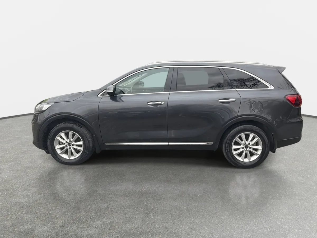 Kia Sorento 2.4 Ex 2wd 6mt 5p año 2018