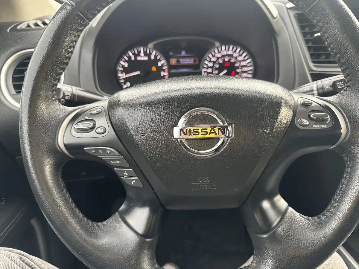 Nissan Pathfinder 3.5 Sense 4x2 Cvt At 5p año 2020