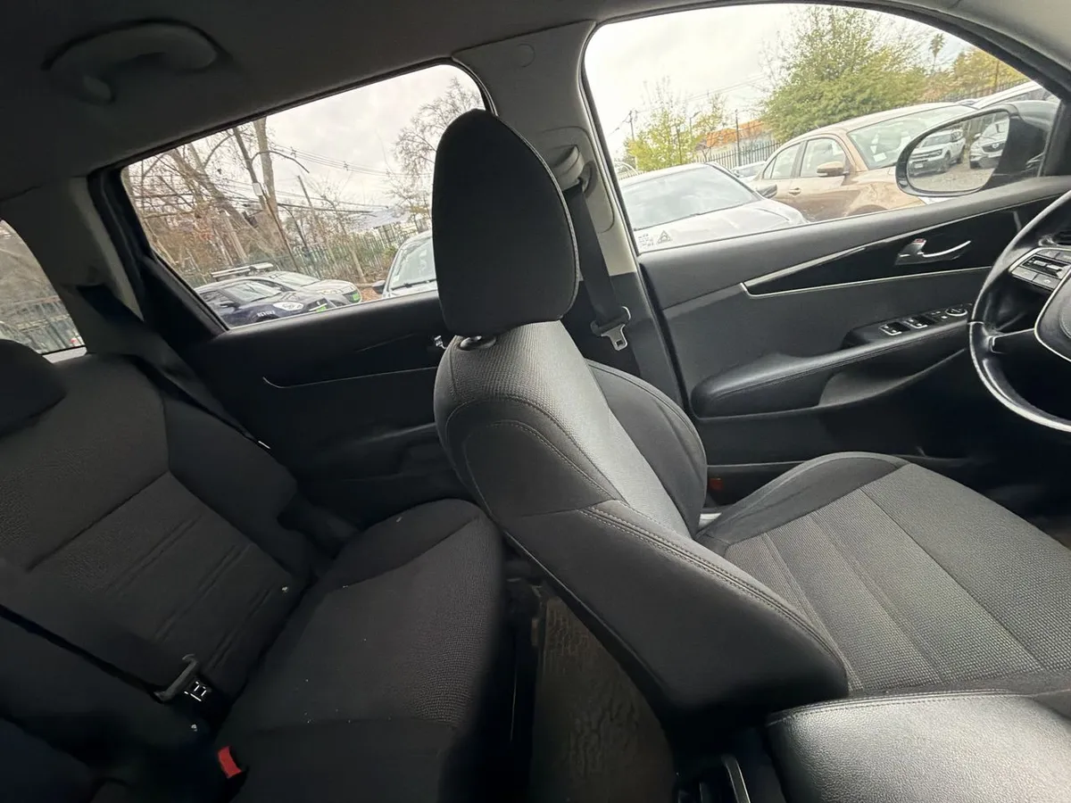 Kia Sorento 2.4 Ex 2wd 6mt 5p año 2018