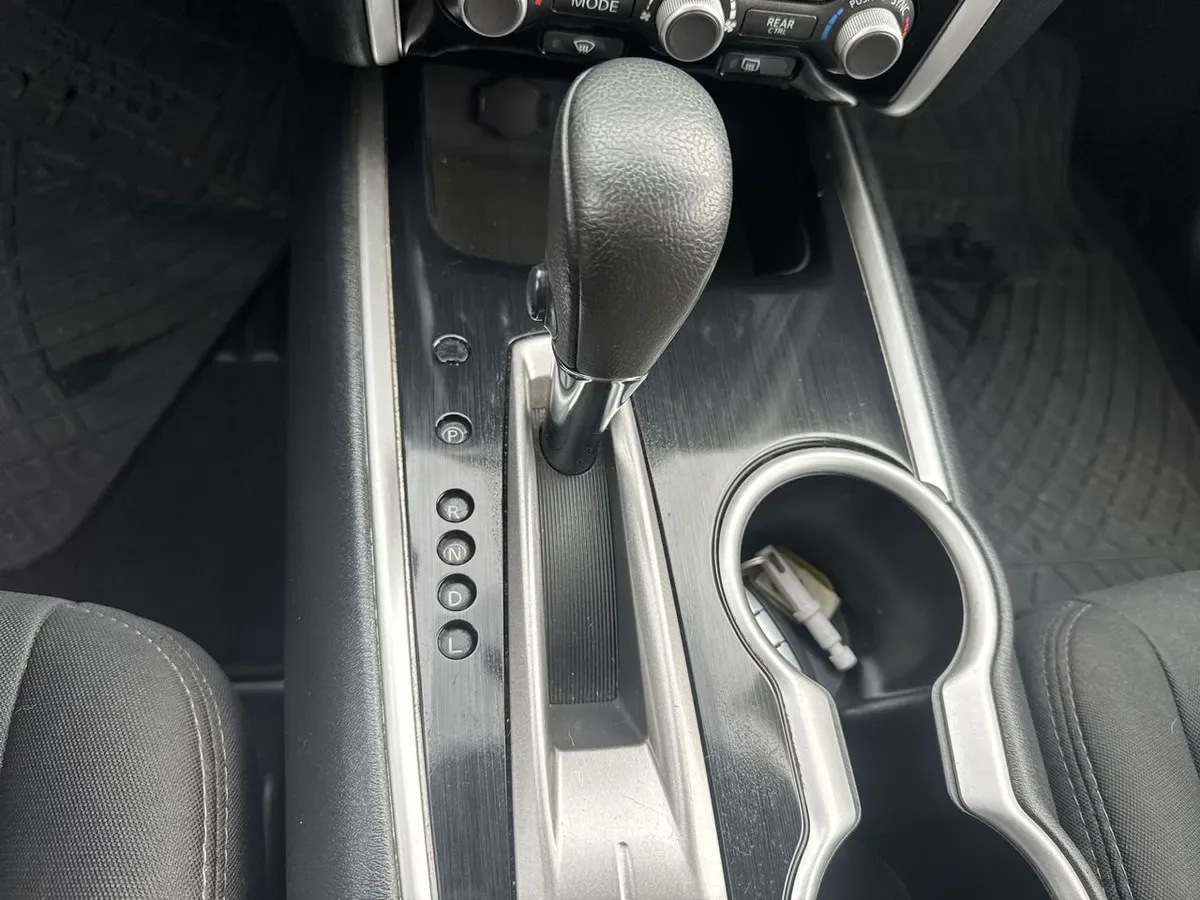 Nissan Pathfinder 3.5 Sense 4x2 Cvt At 5p año 2020